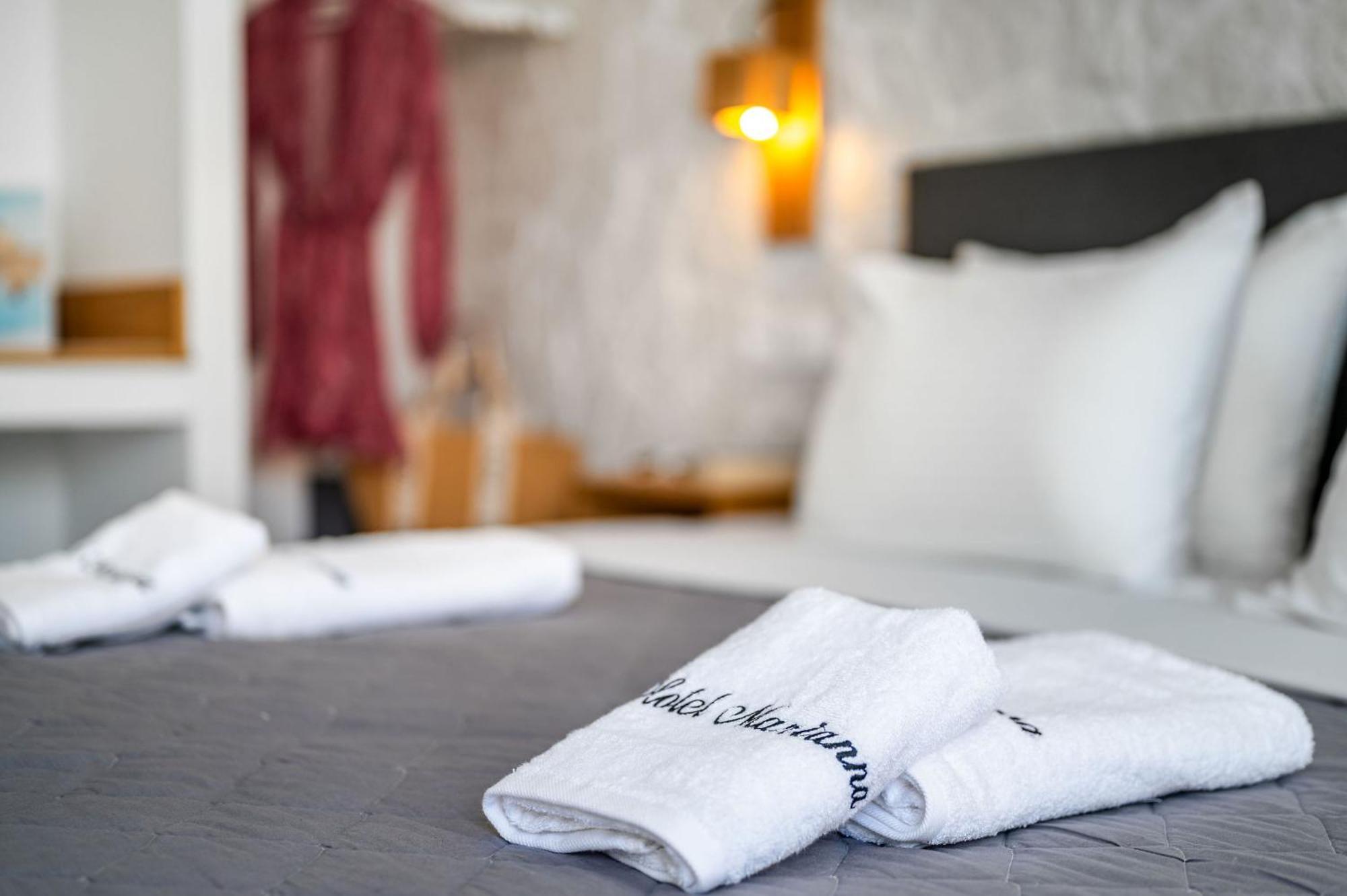 Marianna Hotel Períssa Eksteriør bilde